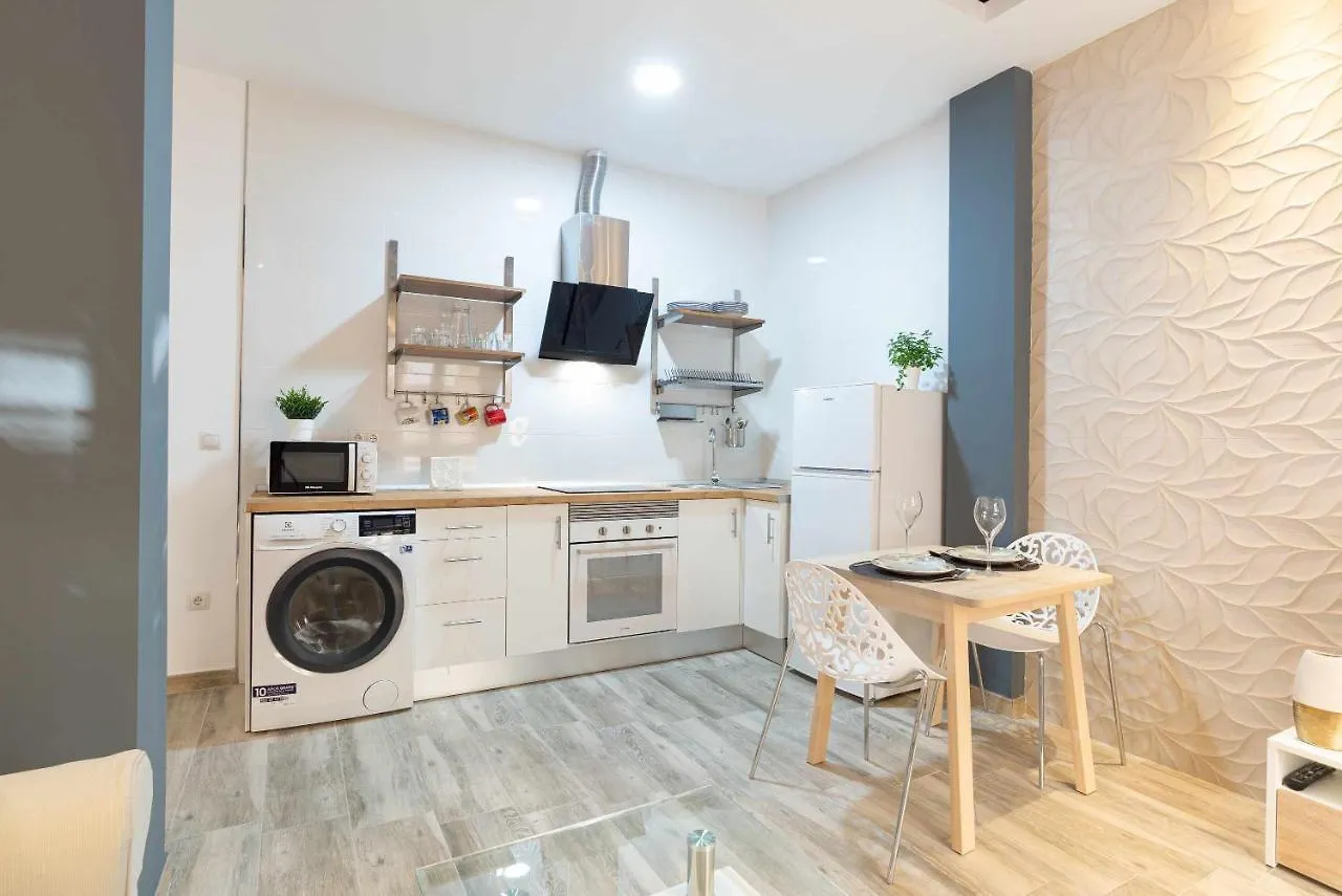 Vialia Suites Cinema Malaga